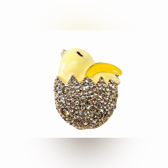 Unbranded Jewelry - Rhinestone & Enamel Yellow Chick Hatching Egg Brooch - LAST ONE